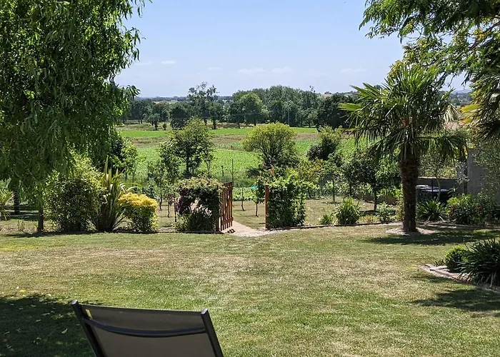 Σπίτι διακοπών Pamphilienne Vue Mont Saint Michel Et Campagne Normande Courtils