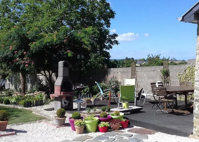 Σπίτι διακοπών Pamphilienne Vue Mont Saint Michel Et Campagne Normande Courtils